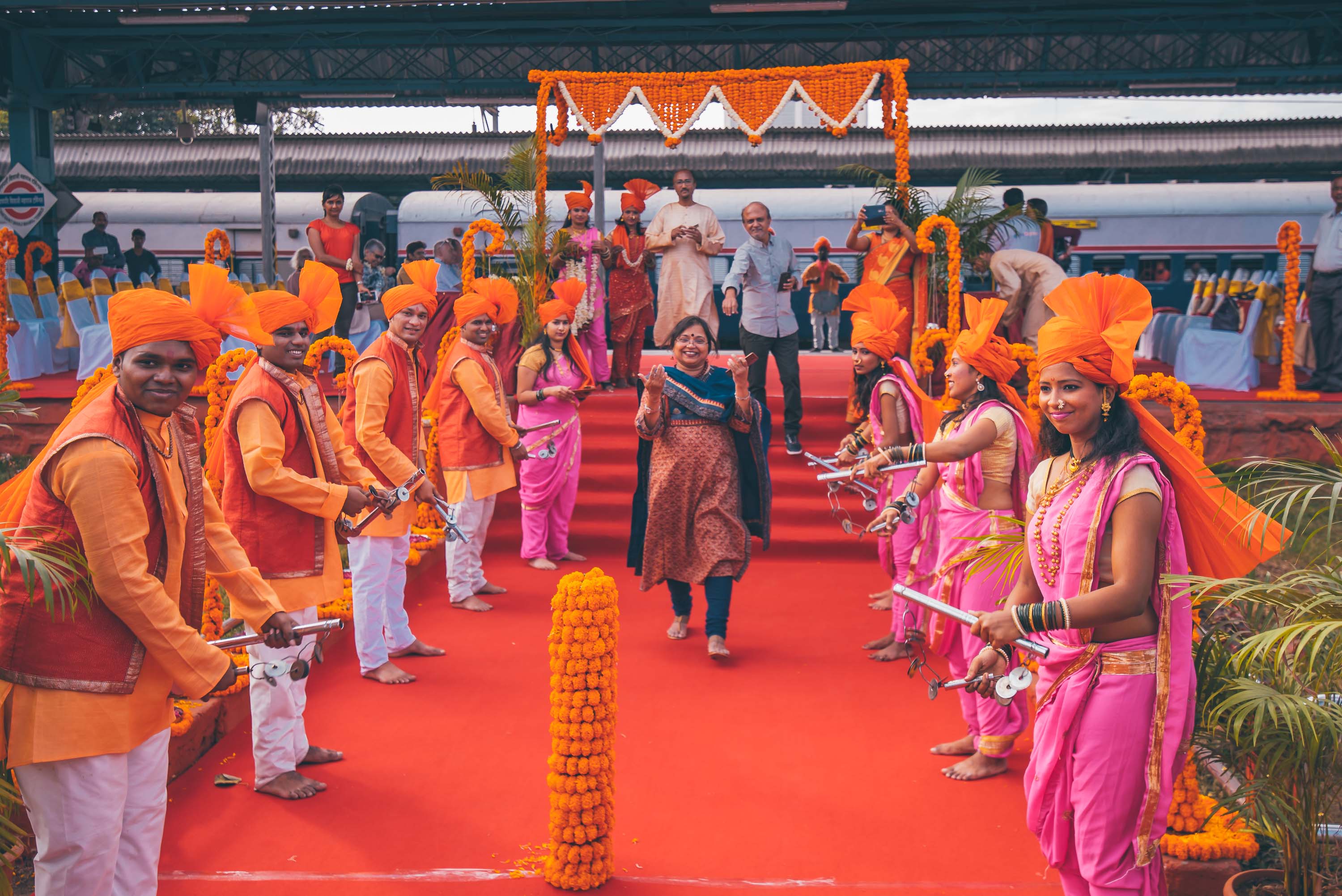 Deccan Odyseey Train Deccan Oydssey Prices