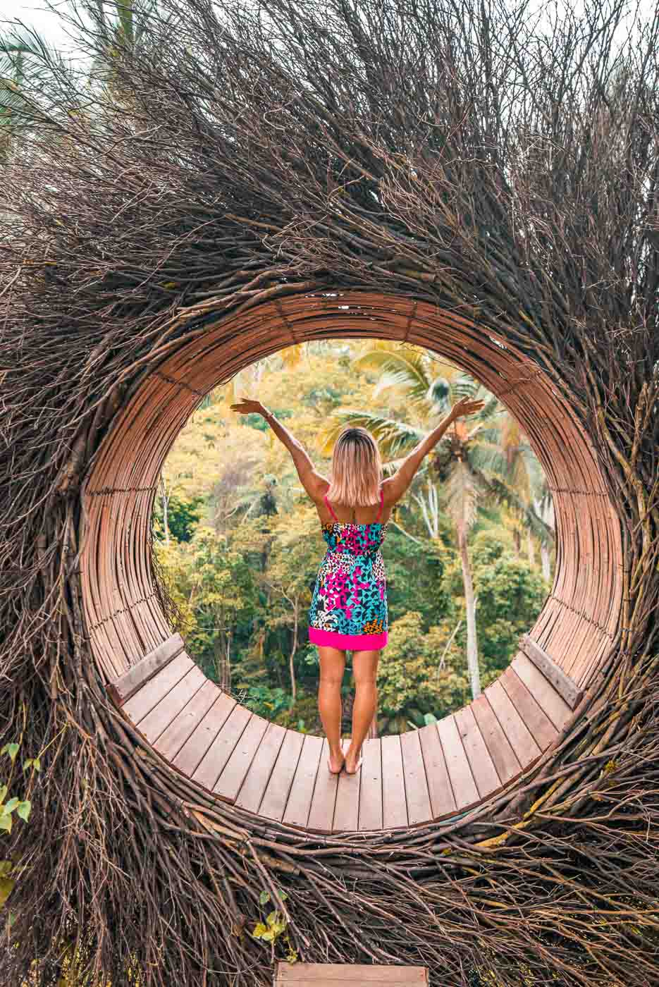 Terrace River Pool Swing