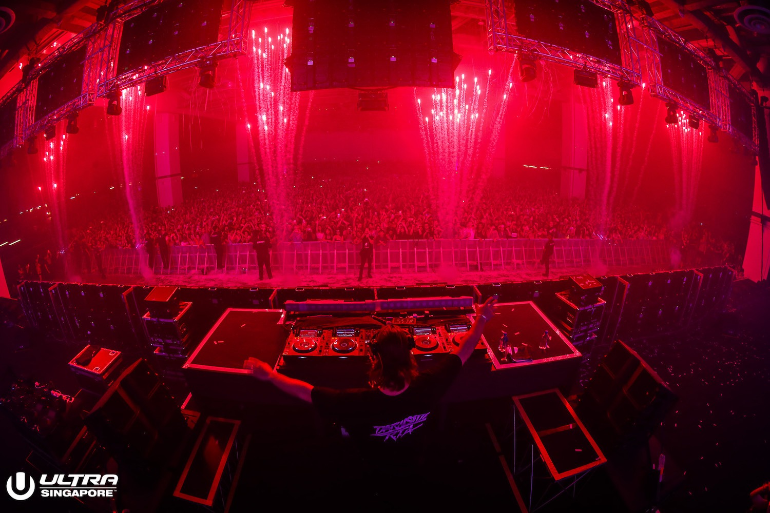 Axwell at Ultra Singapore 2019 Main Stage, photo by RUDGR