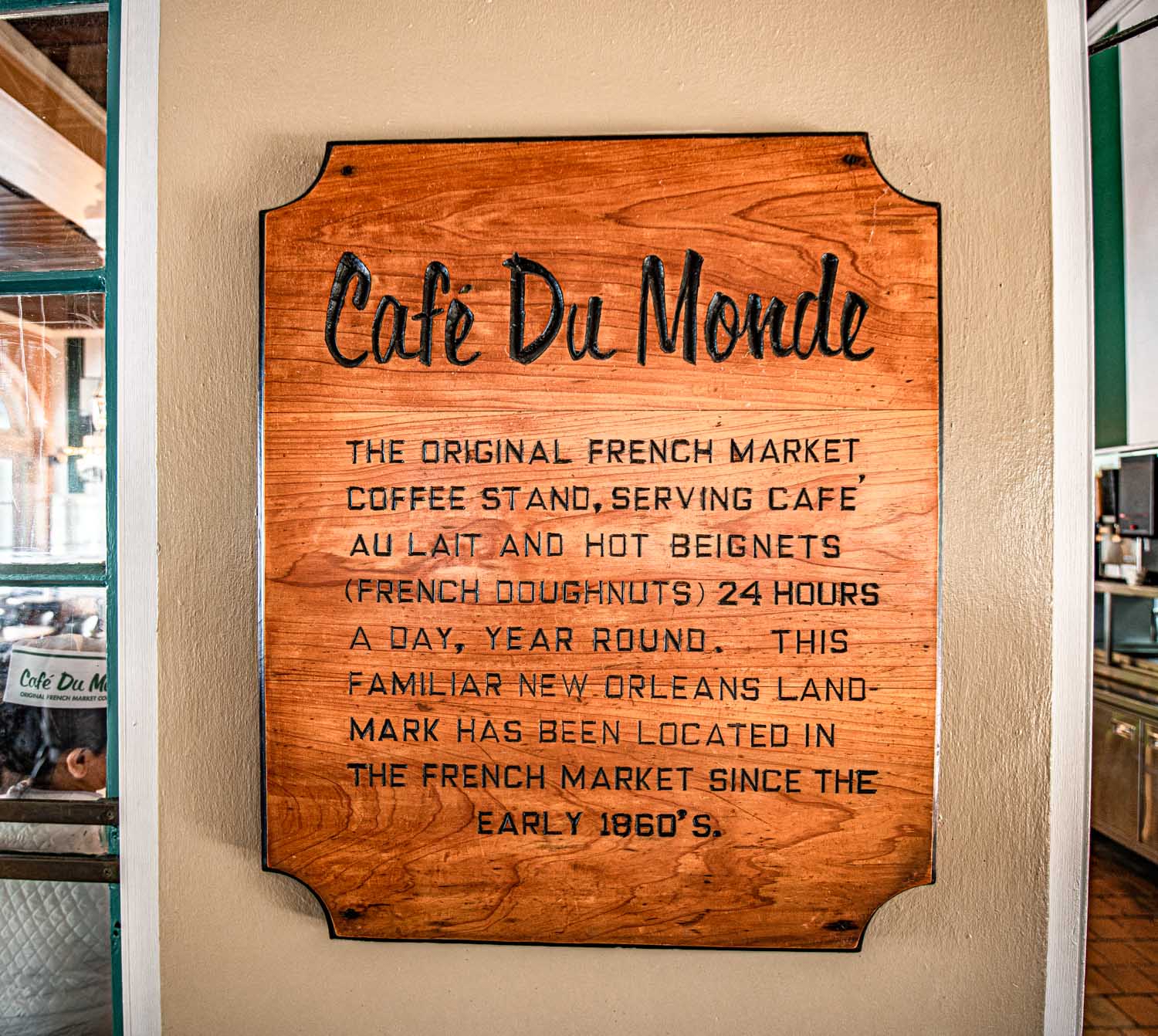 Cafe du Monde - 2 Days in New Orleans