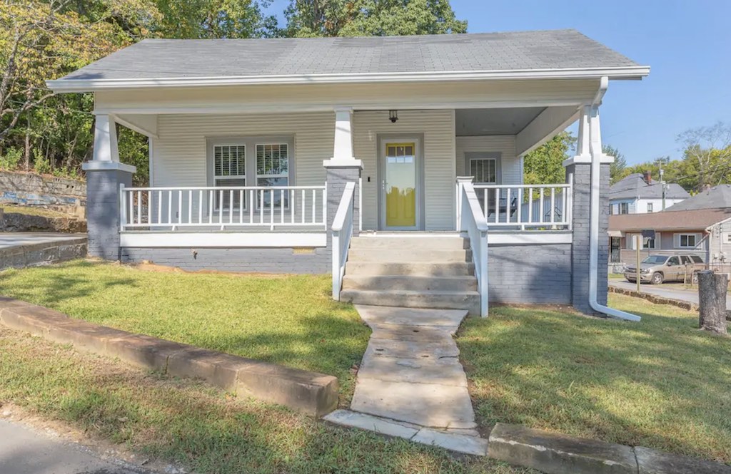Airbnb Chattanooga Cottage