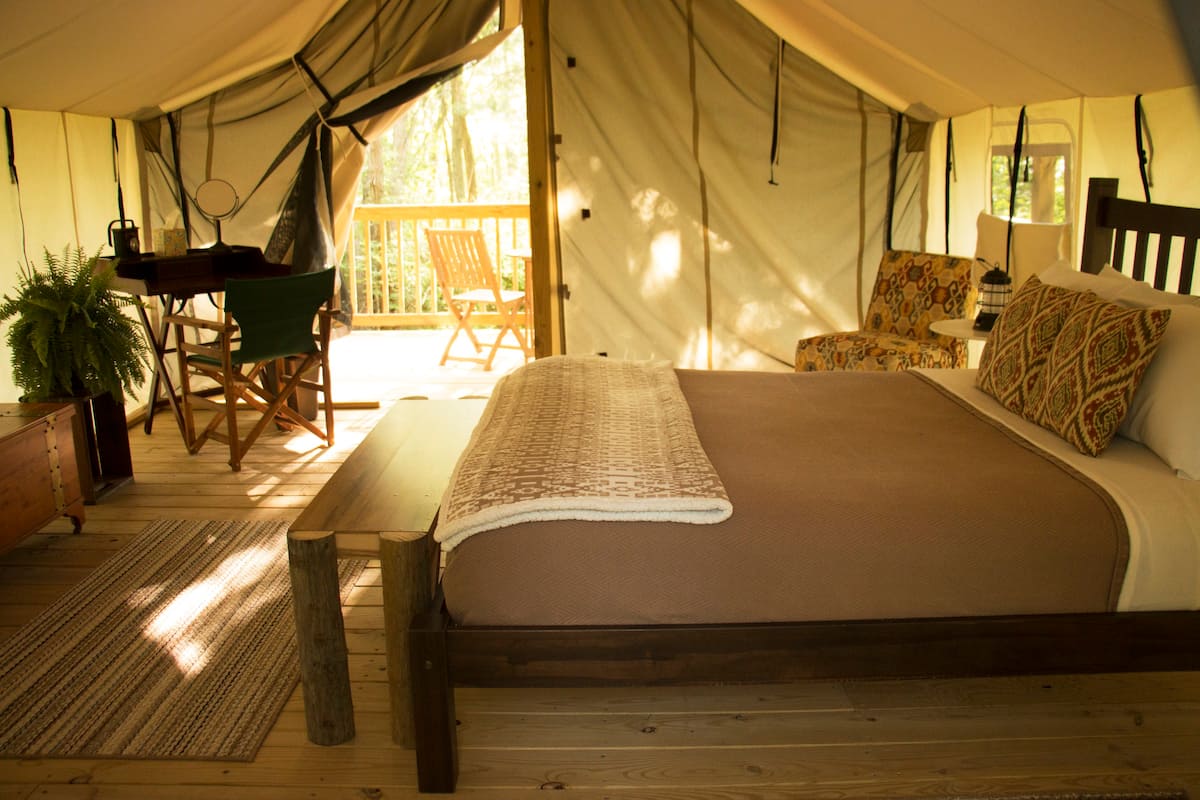 Seneca Sol Safari Glamping in New York