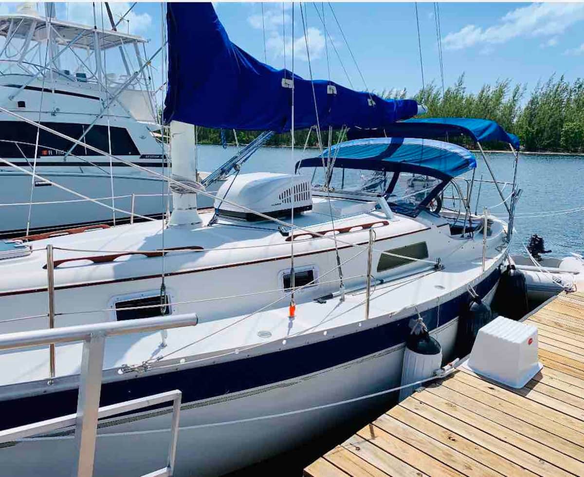 Unique Houseboat Airbnb Florida Keys