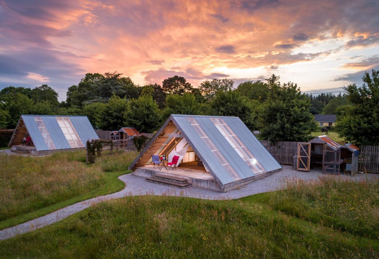 Killarney Glamping at the Grove 2