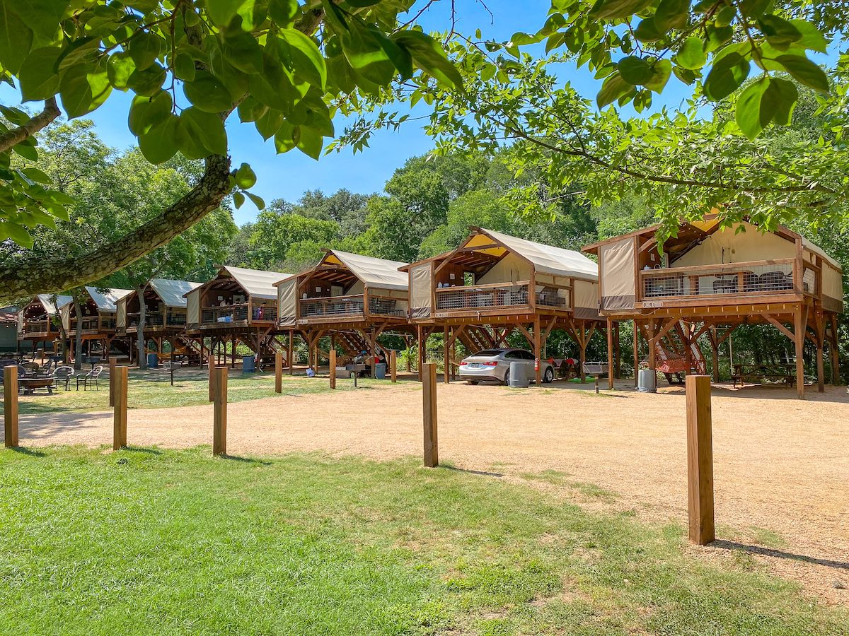 Geronimo Creek Retreat - Glamping in Texas