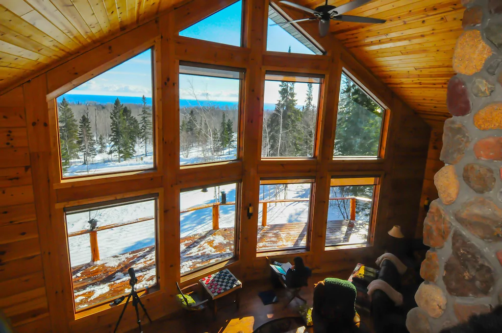 Lutsen Lookout Luxury Log Cabin 1