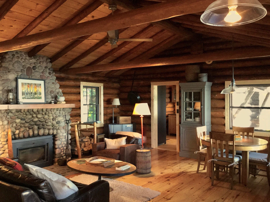 Storybook Northwoods Log Cabin on Lake Superior