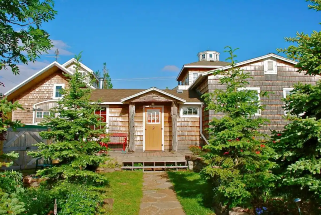 The North Shore Fisherman’s Luxury Cabin