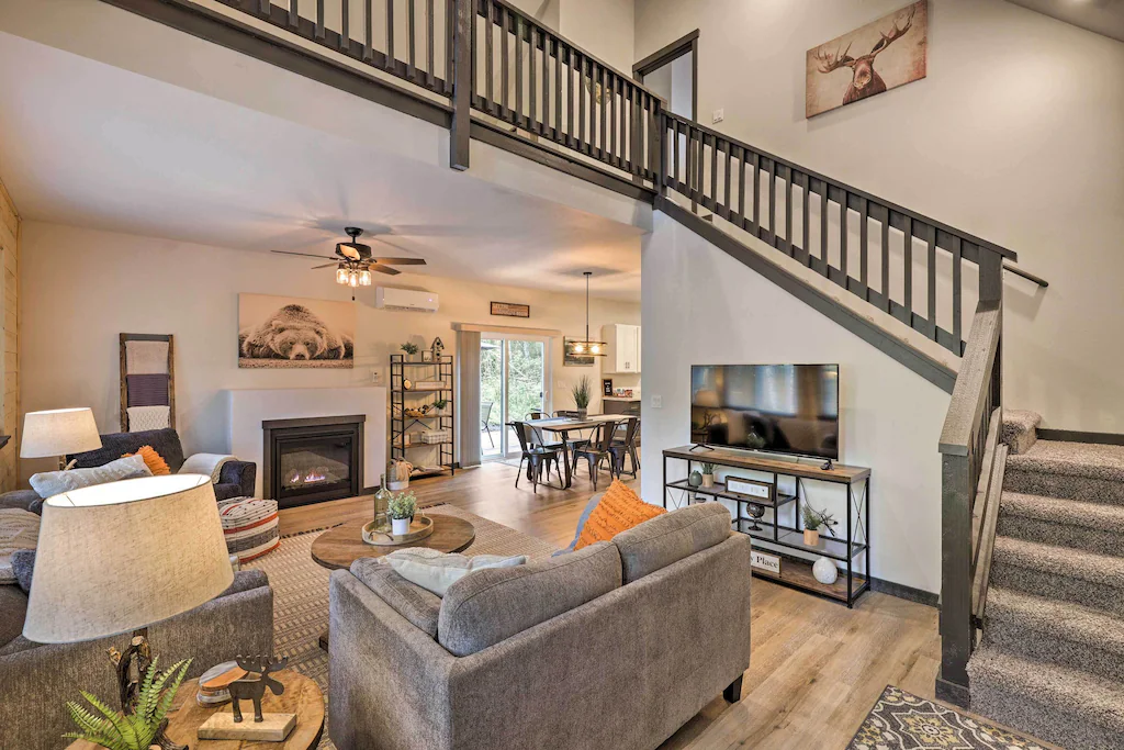 Hiker’s Haven Cabin - Luxury Cabins in Washington