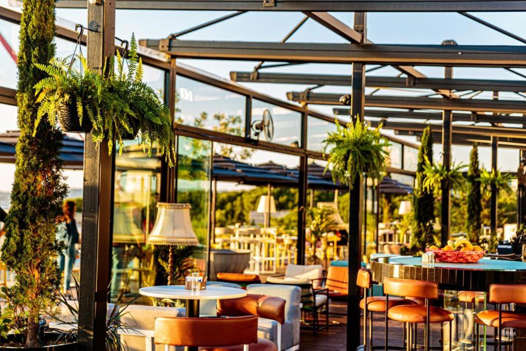 Maritim Marina Bay Resort & Casino - Albania