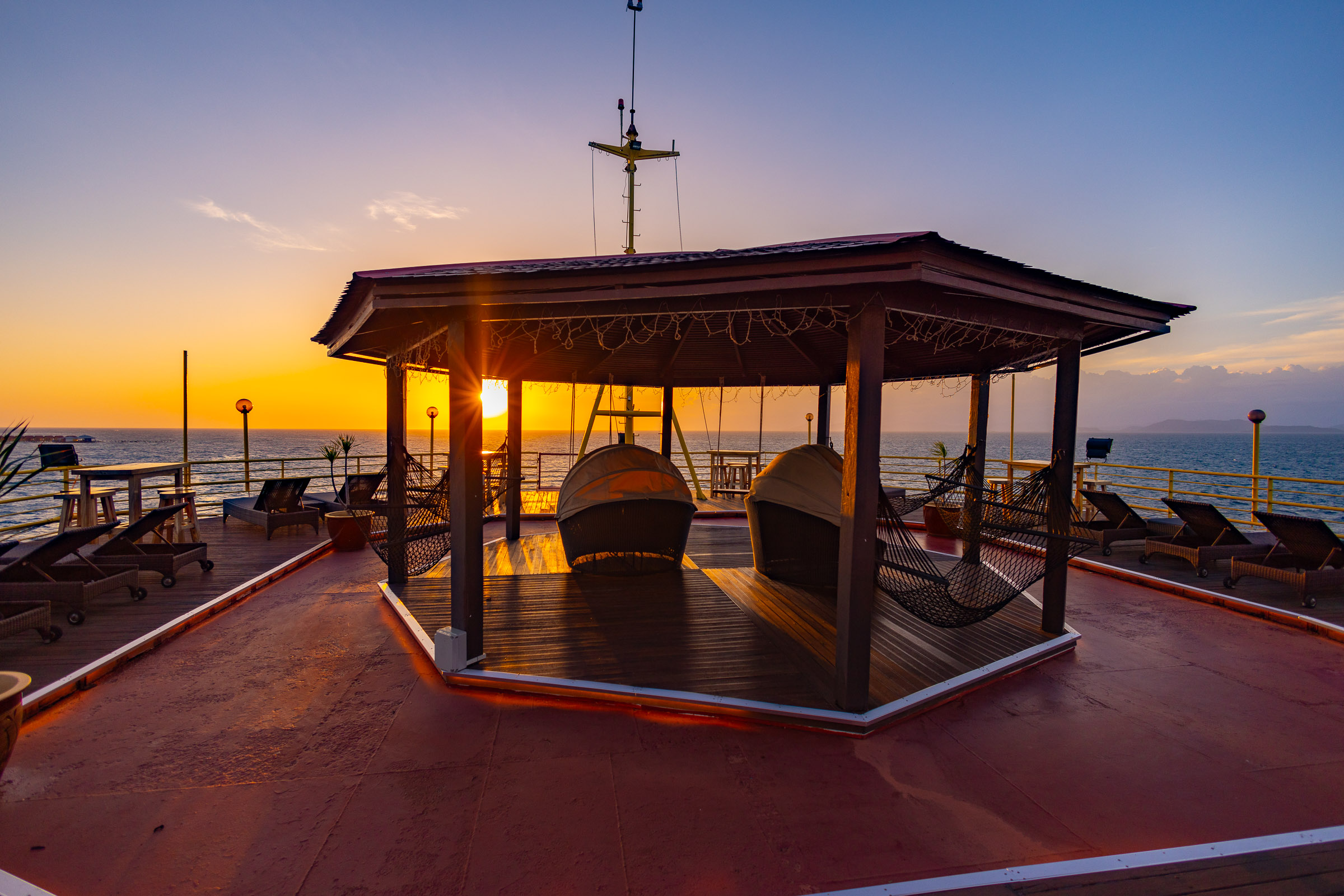 Seaventures Dive Rig